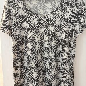 LuLaRoe Black and White Graphic Women's Tee